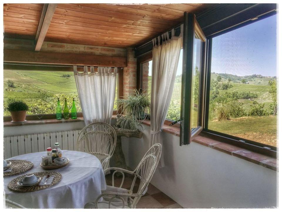 Il Poggio B&B San Damiano al Colle ภายนอก รูปภาพ