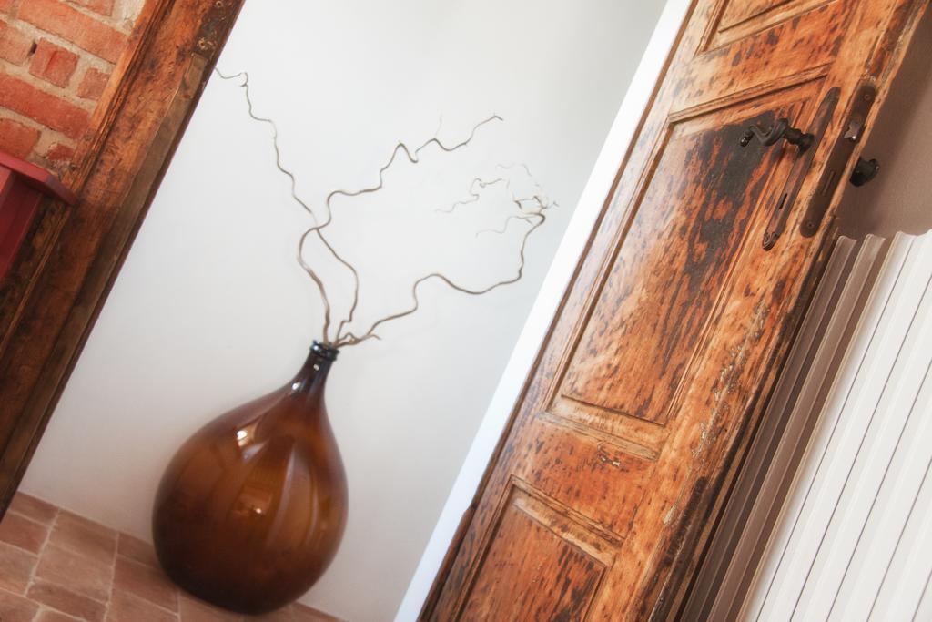 Il Poggio B&B San Damiano al Colle ภายนอก รูปภาพ